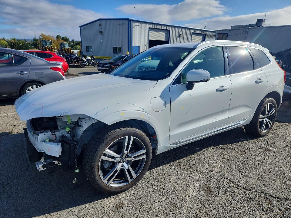 Photo 1 from auction – 2021 VOLVO XC60 with VIN YV4BR0DK8M1829003
