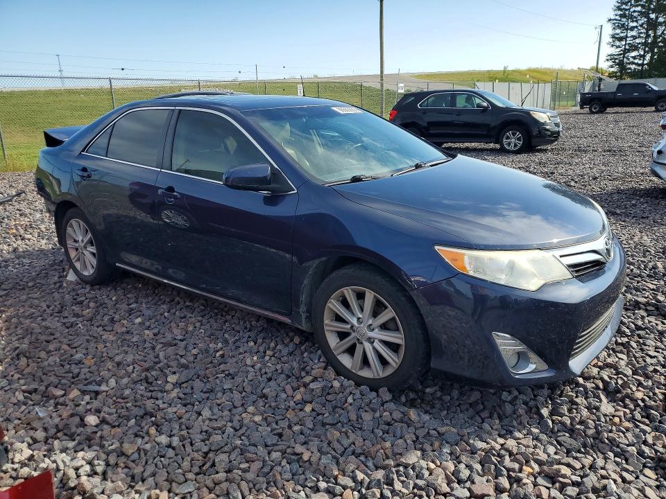 Снимка 4 от търг – 2014 TOYOTA CAMRY с VIN 4T1BF1FK4EU778402