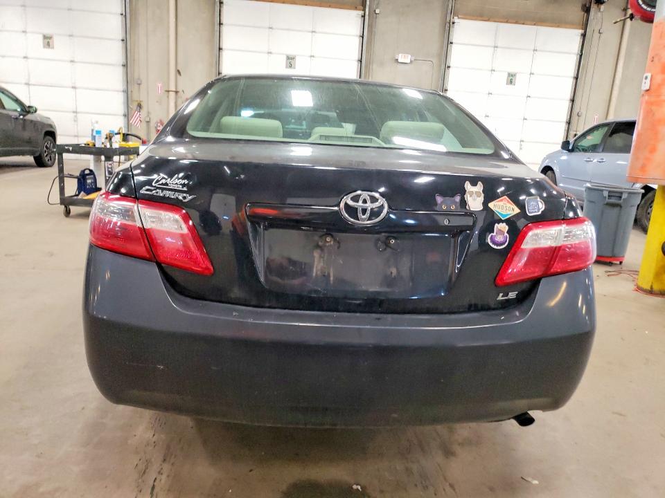 Photo 6 from auction – 2007 TOYT CAMRY with VIN 4T1BE46K17U685540