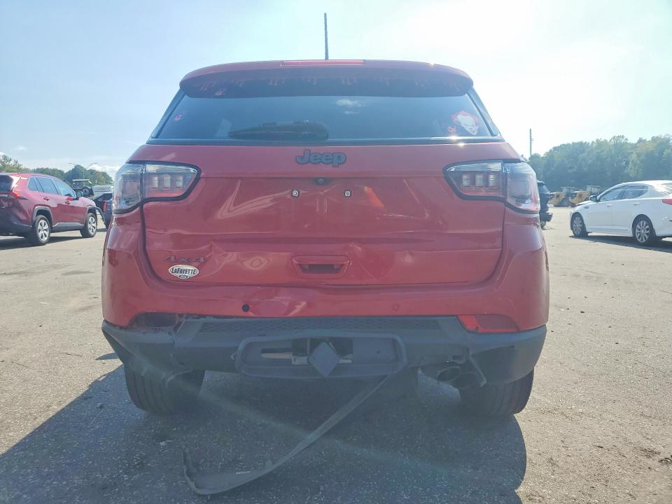 Zdjęcie 6 z aukcji – 2021 JEEP COMPASS z VIN 3C4NJDEB2MT595222