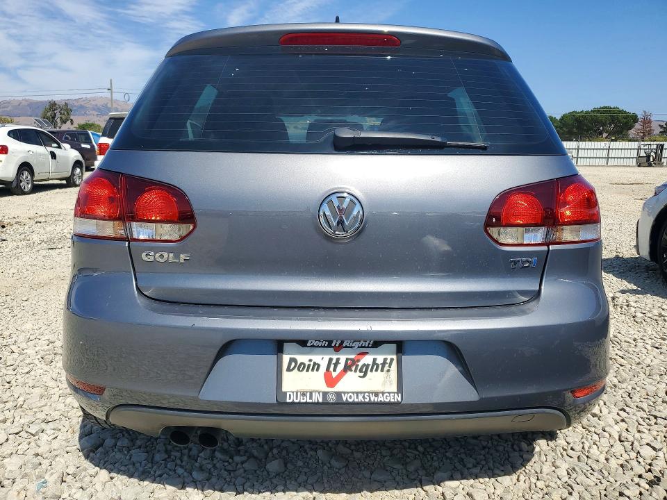Photo 6 from auction – 2014 VOLKSWAGEN GOLF with VIN WVWDM7AJ7EW005173