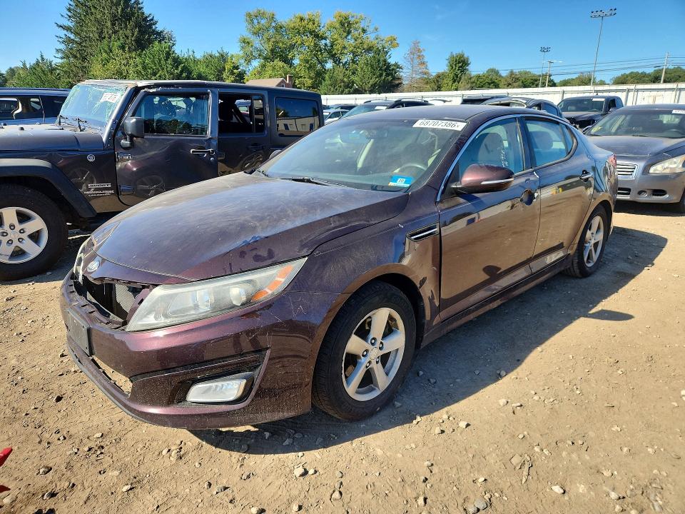 KIA OPTIMA 2014 with VIN 5XXGM4A78EG304012 - Photo from auction