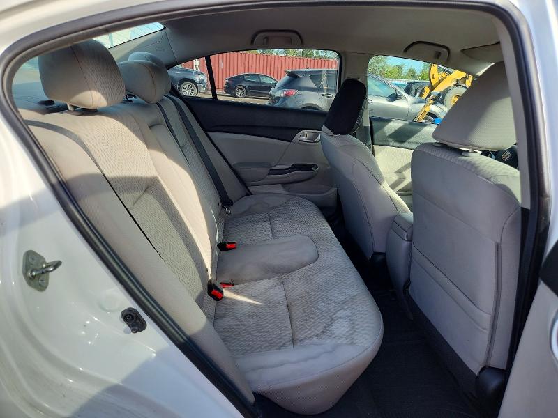 Снимка 10 от търг – 2015 HONDA CIVIC с VIN 2HGFB2F45FH051168