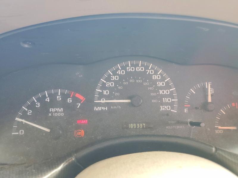 Photo 9 from auction – 2002 CHEVROLET MALIBU with VIN 1G1ND52J42M613000