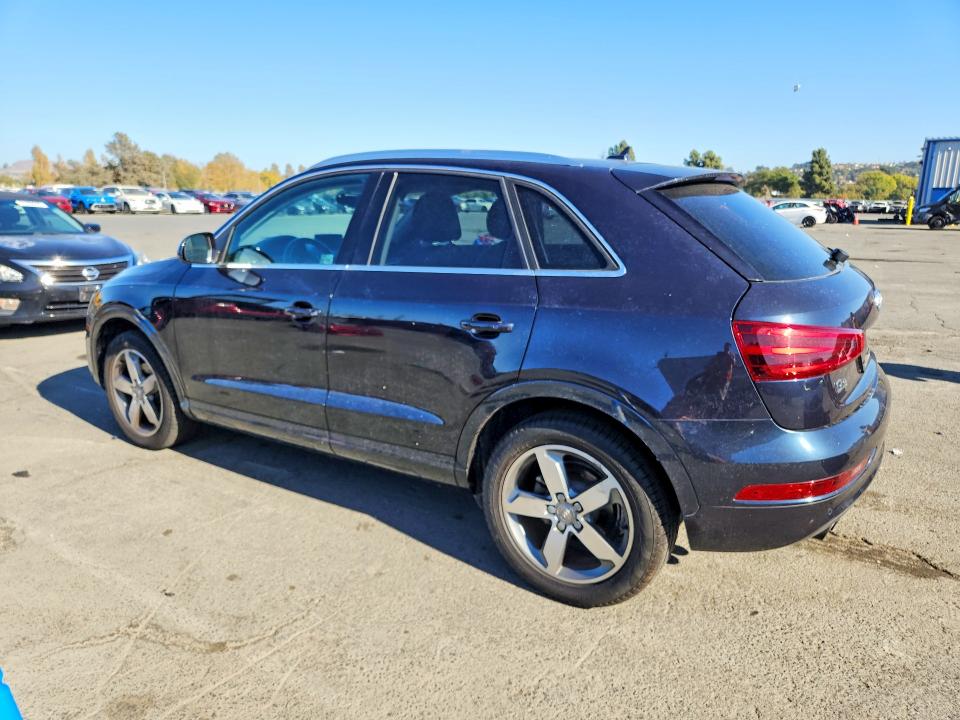 Photo 2 from auction – 2015 AUDI Q3 with VIN WA1GFCFS8FR005775