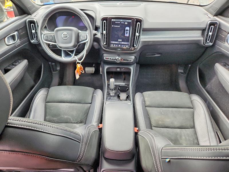 صورة رقم 8 من المزاد - 2021 VOLVO XC40 مع VIN YV4ED3UR2M2559058