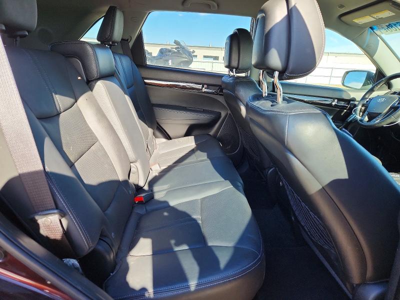 Photo 11 from auction – 2011 KIA SORENTO with VIN 5XYKUDA19BG013628