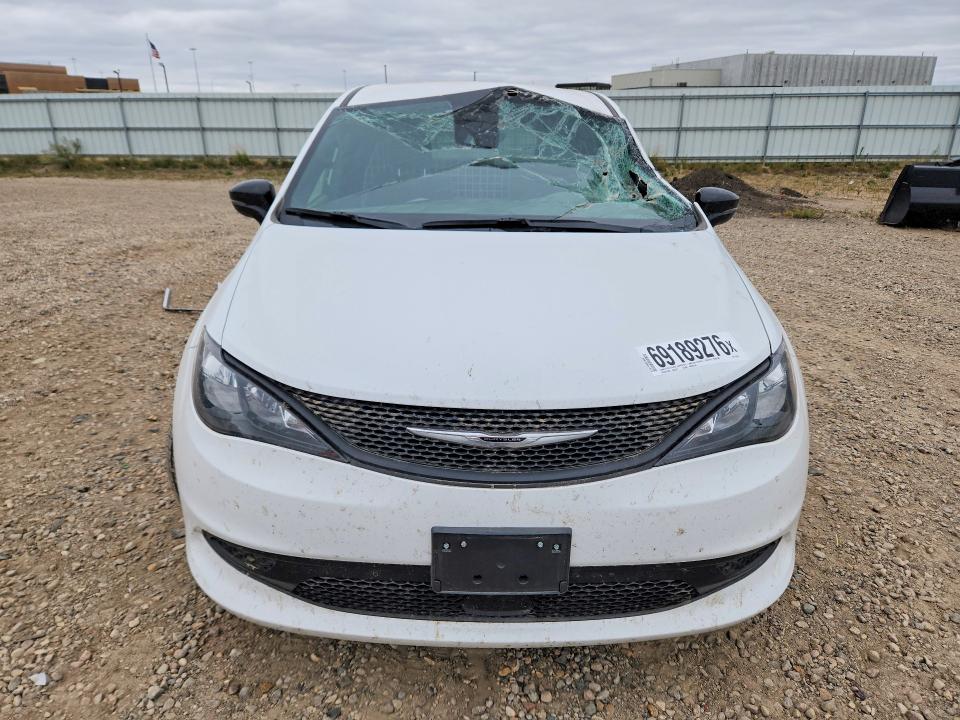 Photo 5 from auction – 2026 CHRYSLER VOYAGER with VIN 2C4RC1CGXTR255651