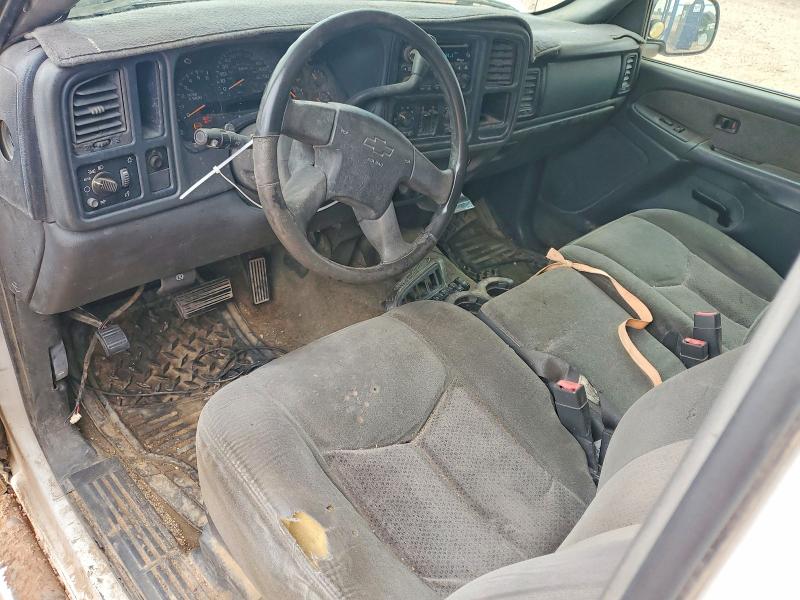 Photo 8 from auction – 2003 CHEVROLET SILVERADO with VIN 1GCHC23U63F194247