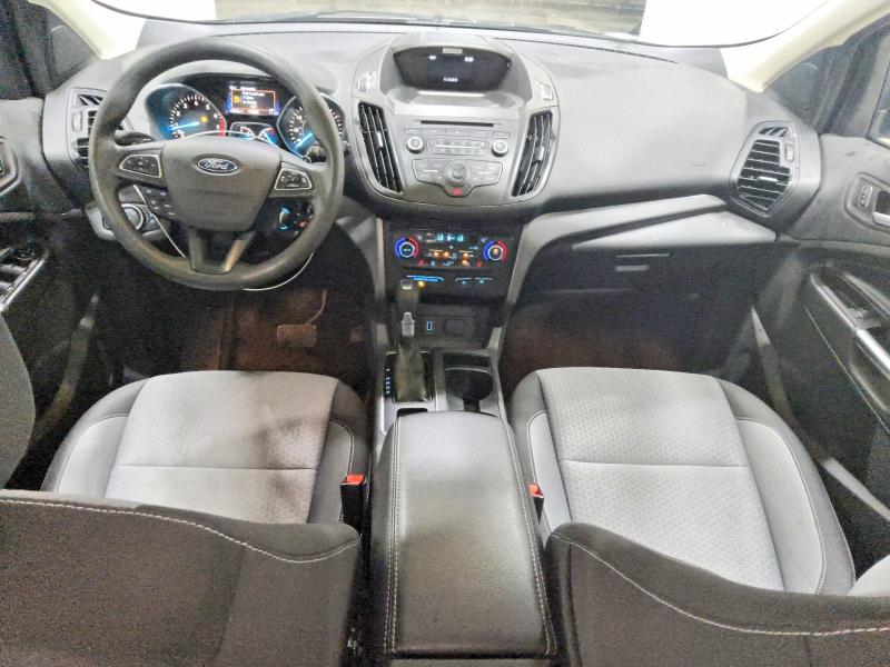 Photo 8 from auction – 2017 FORD ESCAPE with VIN 1FMCU9GD5HUC46198