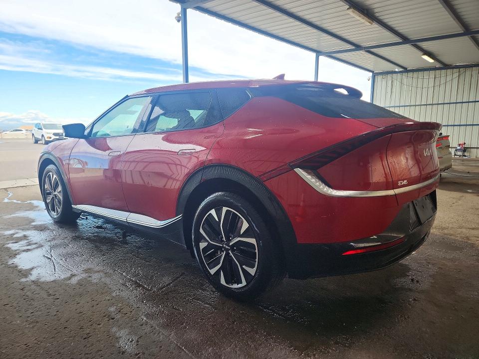 Photo 2 from auction – 2023 KIA EV6 with VIN KNDC34LA8P5609995