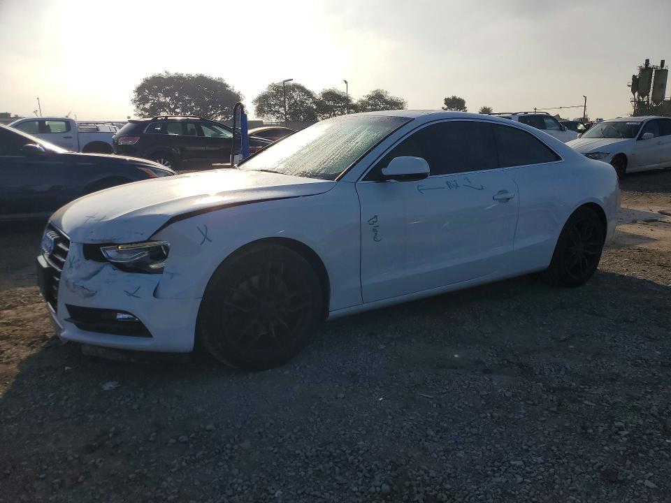 AUDI A5 2013 con VIN WAULFAFR0DA035691 - Foto de la subasta