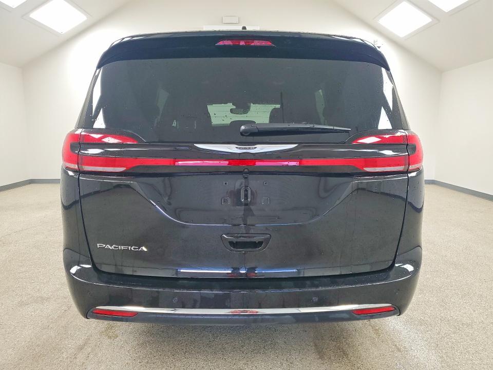 Photo 6 from auction – 2026 CHRYSLER PACIFICA with VIN 2C4RC1BG9TR283457