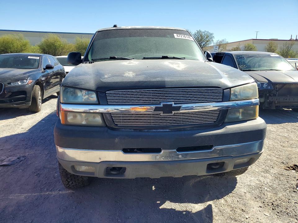 Photo 5 from auction – 2004 CHEVROLET SILVERADO with VIN 1GCHC23U94F237481