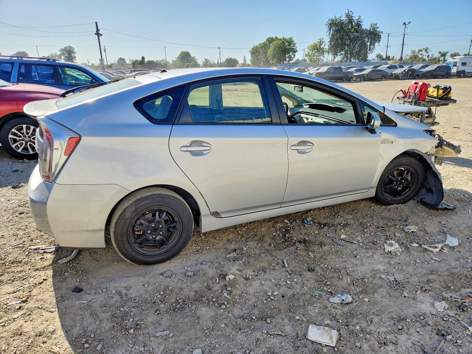 Снимка 3 от търг – 2012 TOYOTA PRIUS с VIN JTDKN3DU9C5426849