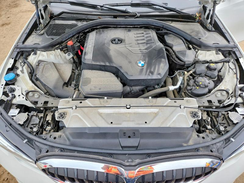 Снимка 11 от търг – 2021 BMW 330I с VIN 3MW5R7J0XM8B55117