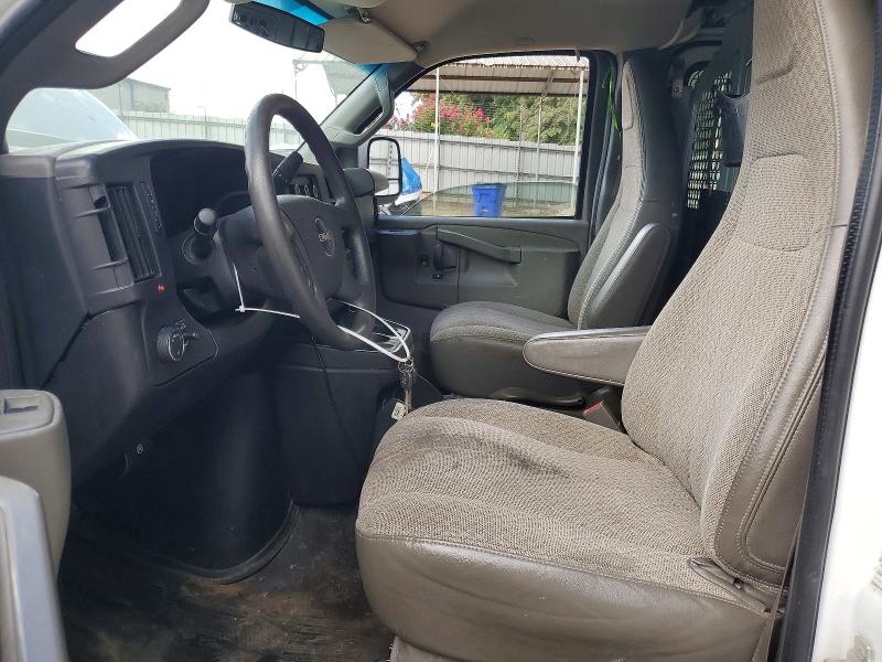 Photo 7 from auction – 2017 GMC SAVANA with VIN 1GTW7AFFXH1913538
