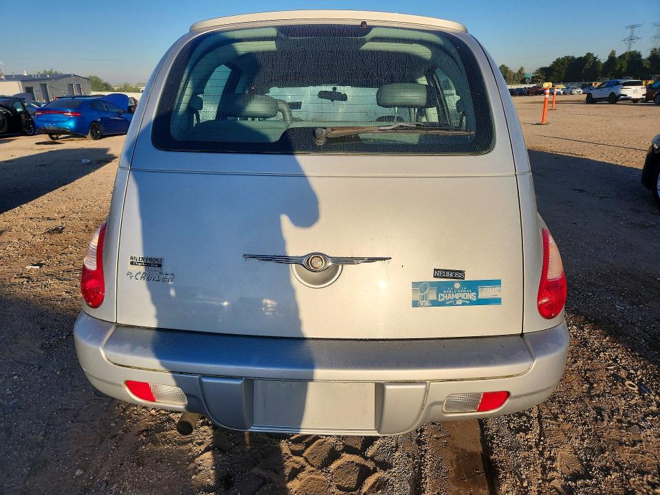 Photo 6 from auction – 2008 CHRYSLER PT CRUISER with VIN 3A8FY48B48T176962