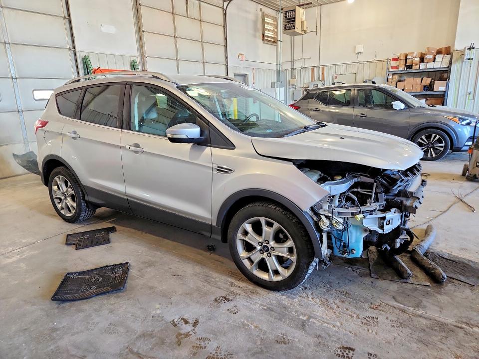 Снимка 4 от търг – 2016 FORD ESCAPE с VIN 1FMCU0JX6GUC42481
