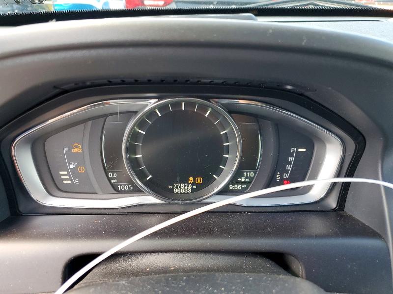 Photo 9 from auction – 2016 VOLVO XC60 with VIN YV4902RM7G2789879