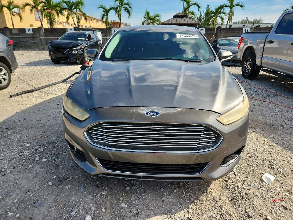 Photo 5 from auction – 2013 FORD FUSION with VIN 3FA6P0D93DR270771