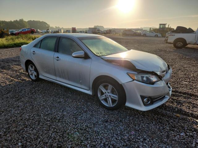 Снимка 4 от търг – 2012 TOYOTA CAMRY с VIN 4T1BF1FK6CU113370