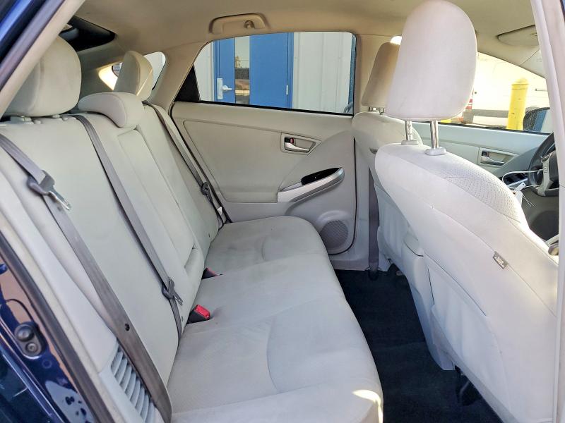 Photo 10 from auction – 2015 TOYOTA PRIUS with VIN JTDKN3DU9F0453664