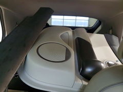 Photo 10 from auction – 2023 GENESIS GV60 with VIN KMUKCDTC7PU014412