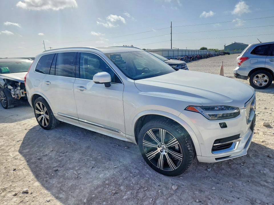 Photo 4 from auction – 2023 VOLVO XC90 with VIN YV4H60CAXP1910598