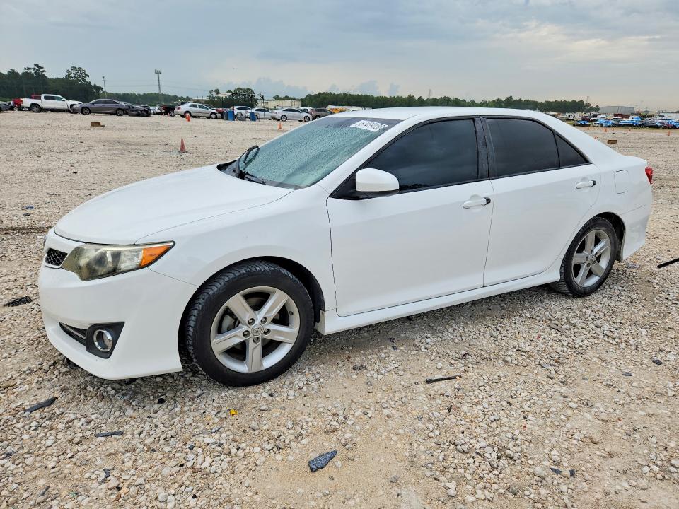 TOYOTA CAMRY 2014 with VIN 4T1BF1FK5EU353156 - Photo from auction