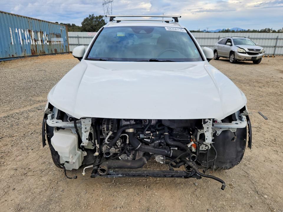 Photo 5 from auction – 2019 VOLVO XC40 with VIN YV4162UK5K2139538
