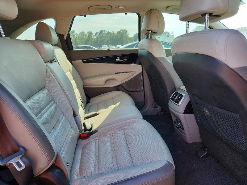 Photo 11 from auction – 2017 KIA SORENTO with VIN 5XYPK4A5XHG257411
