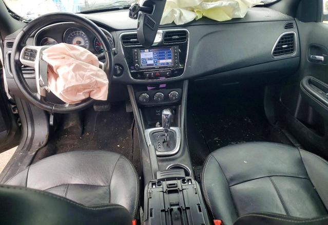 Foto 8 de la subasta – 2012 CHRYSLER 200 con VIN 1C3CCBCG1CN159291