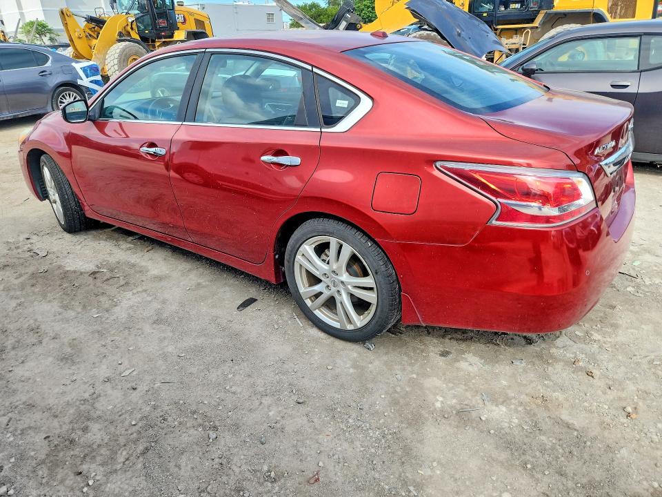 Photo 2 from auction – 2015 NISSAN ALTIMA with VIN 1N4BL3APXFC486844