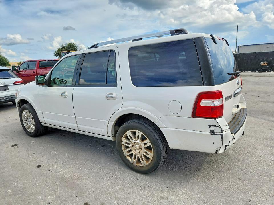 Photo 2 from auction – 2013 FORD EXPEDITION with VIN 1FMJU1K50DEF62928