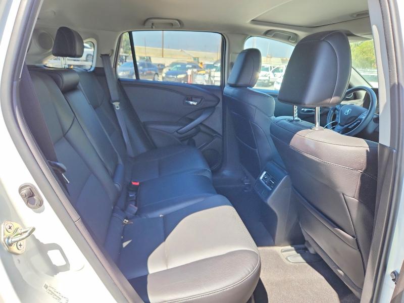 Photo 10 from auction – 2017 ACURA RDX with VIN 5J8TB3H78HL021152