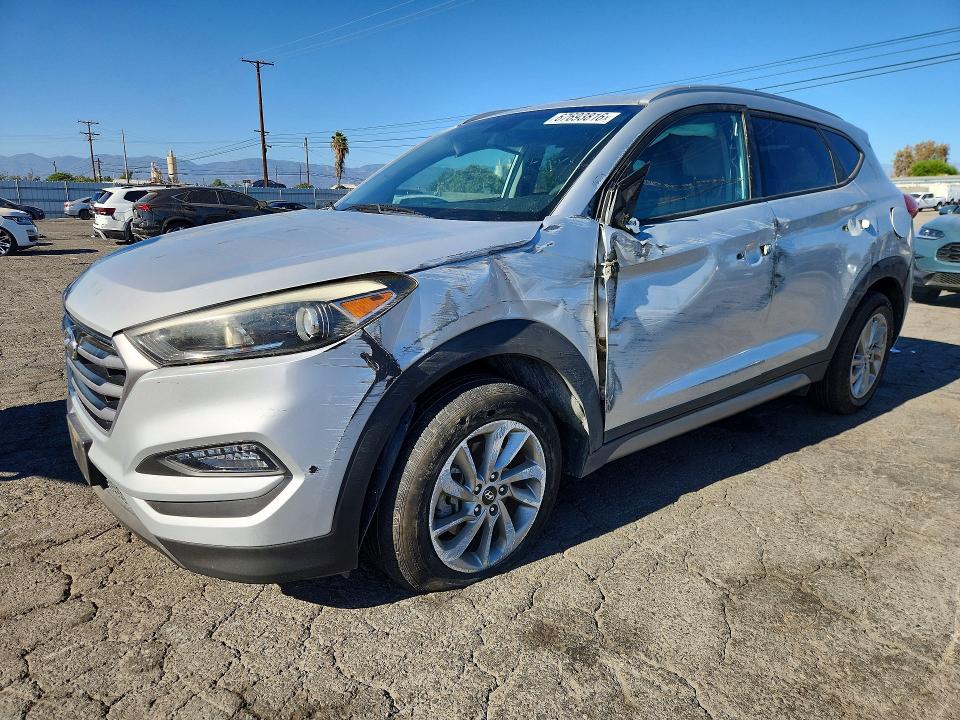 HYUNDAI TUCSON 2017 with VIN KM8J33A44HU301563 - Photo from auction