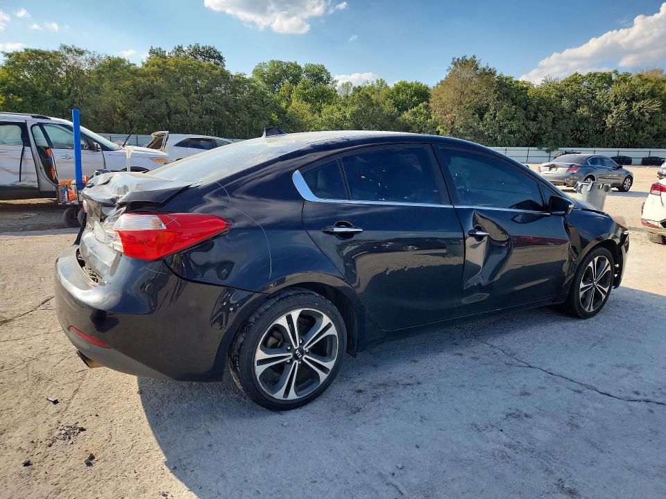 Photo 3 from auction – 2014 KIA FORTE with VIN KNAFX4A84E5162738