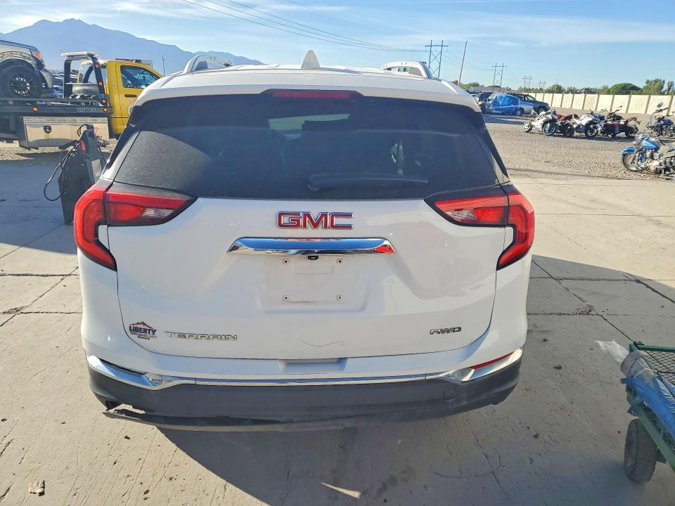 Photo 6 from auction – 2020 GMC TERRAIN with VIN 3GKALVEVXLL198255