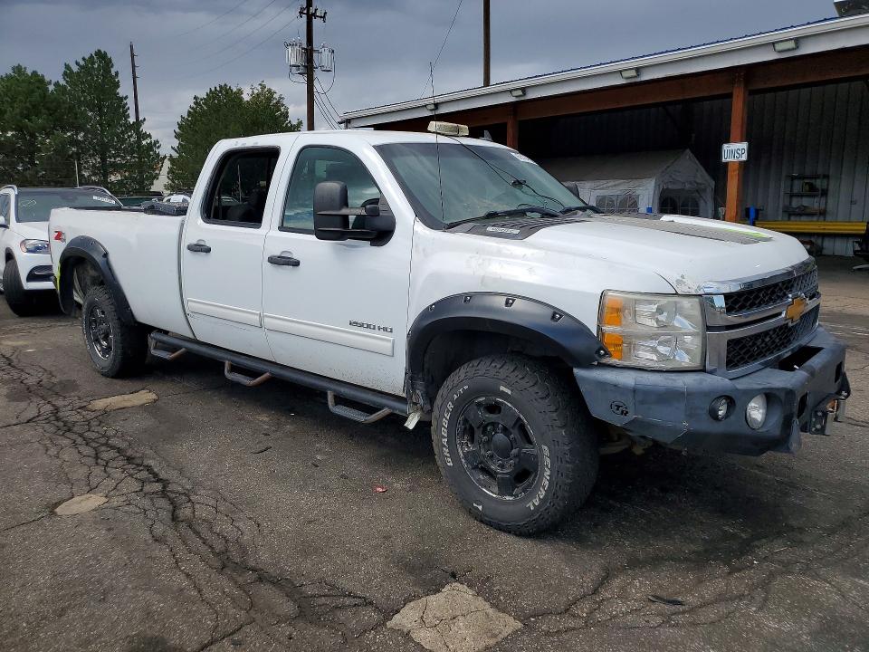 Photo 4 from auction – 2014 CHEVROLET SILVERADO with VIN 1GC1KXCGXEF129786