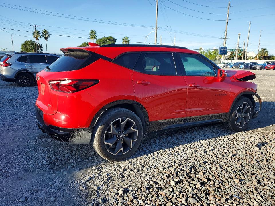 Photo 3 from auction – 2019 CHEVROLET BLAZER with VIN 3GNKBERS8KS683220