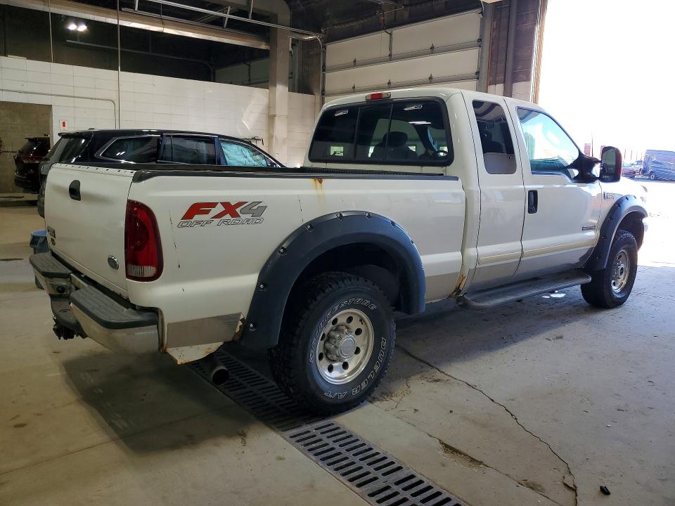 Photo 3 from auction – 2003 FORD F250 with VIN 1FTNX21PX3ED30311