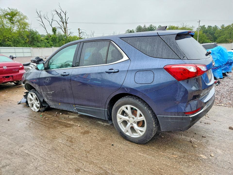 Photo 2 from auction – 2018 CHEVROLET EQUINOX with VIN 3GNAXTEX2JS525943