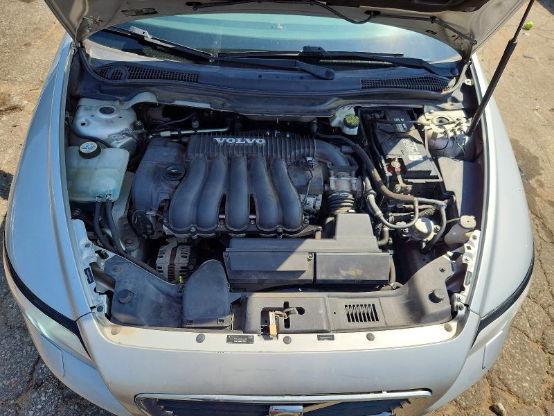 Zdjęcie 11 z aukcji – 2010 VOLVO S40 z VIN YV1382MS2A2494293