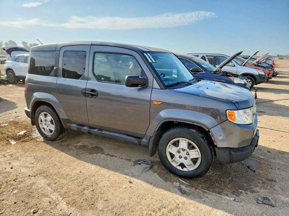 Photo 4 from auction – 2011 HONDA ELEMENT with VIN 5J6YH2H32BL006769