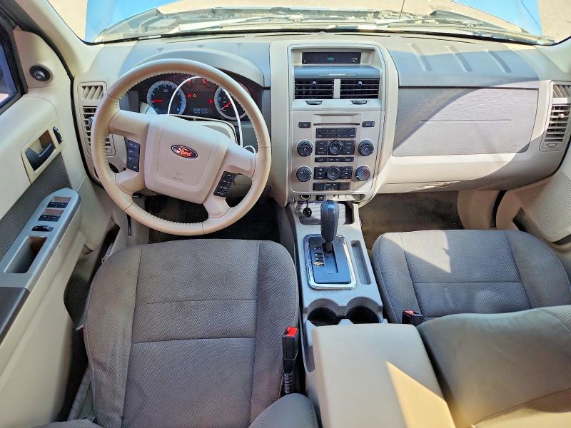 Zdjęcie 8 z aukcji – 2010 FORD ESCAPE z VIN 1FMCU0D74AKA30760