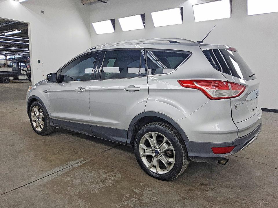 Снимка 2 от търг – 2016 FORD ESCAPE с VIN 1FMCU9JX3GUC21978