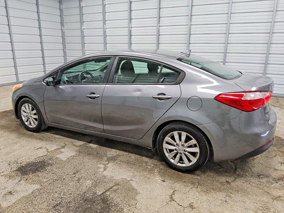 Foto 2 de la subasta – 2016 KIA FORTE con VIN KNAFX4A60G5581316