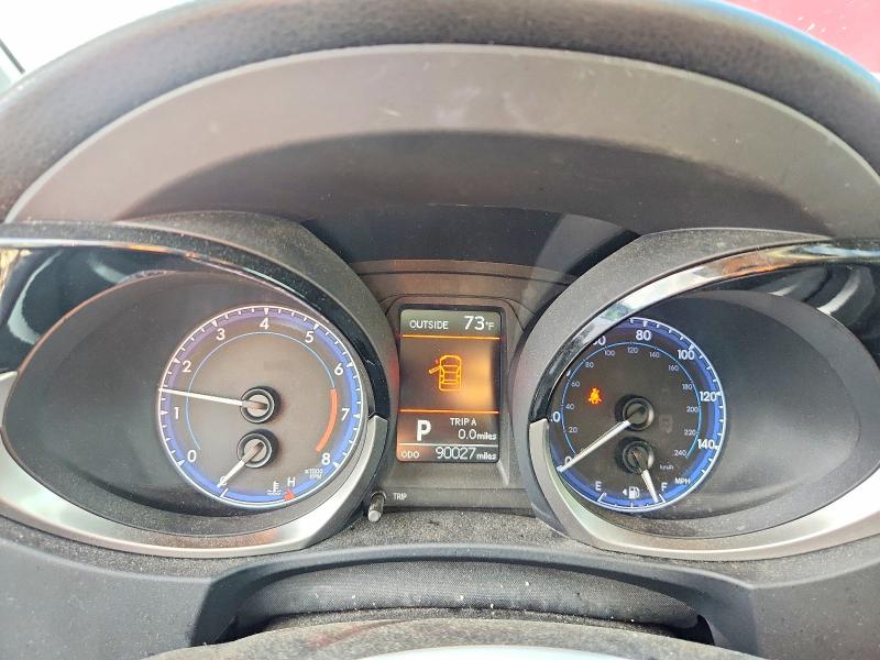 Photo 9 from auction – 2015 TOYOTA COROLLA with VIN 2T1BURHE8FC424963