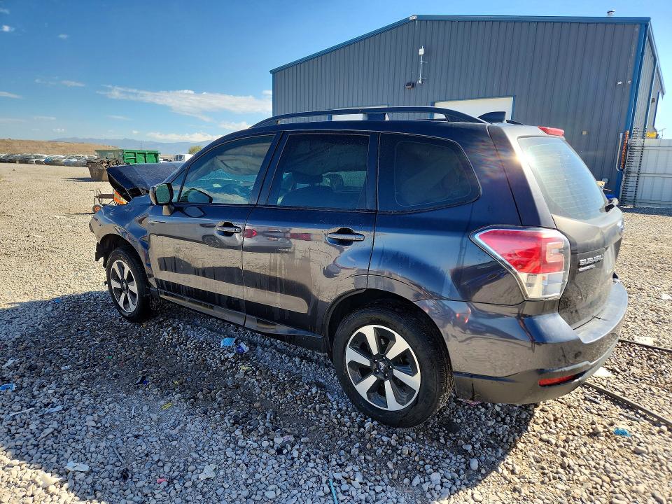 Zdjęcie 2 z aukcji – 2017 SUBARU FORESTER z VIN JF2SJABC7HH569400
